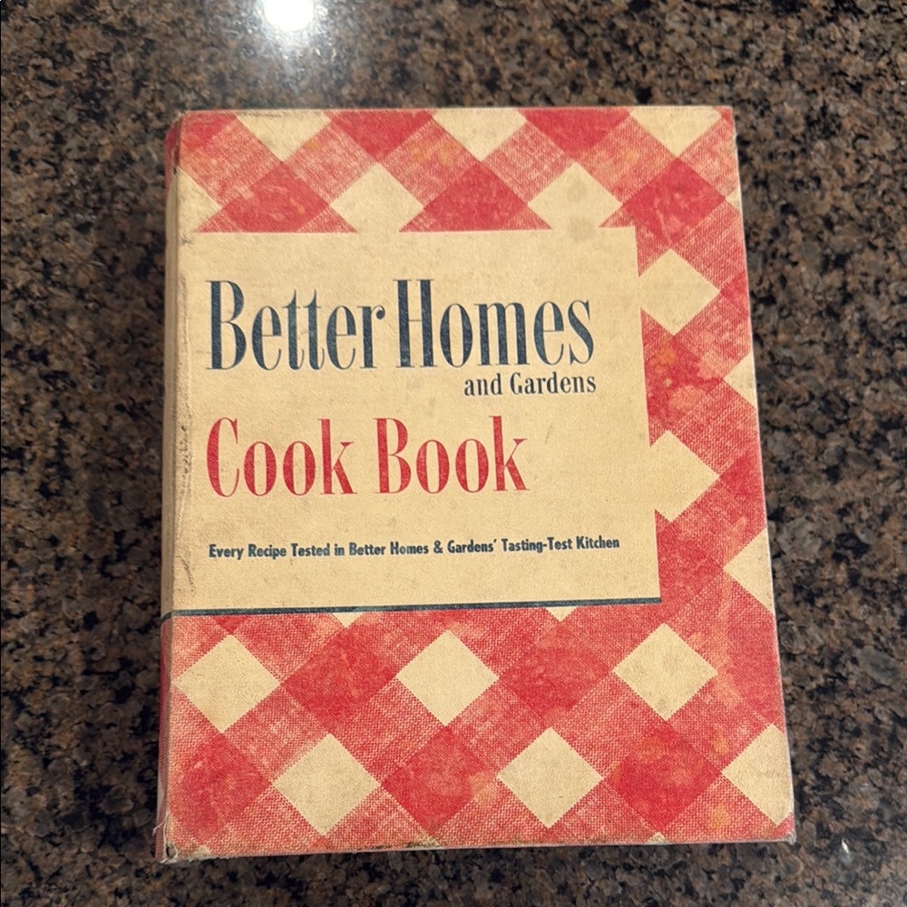 Better Homes and Gardens Red Cook Book